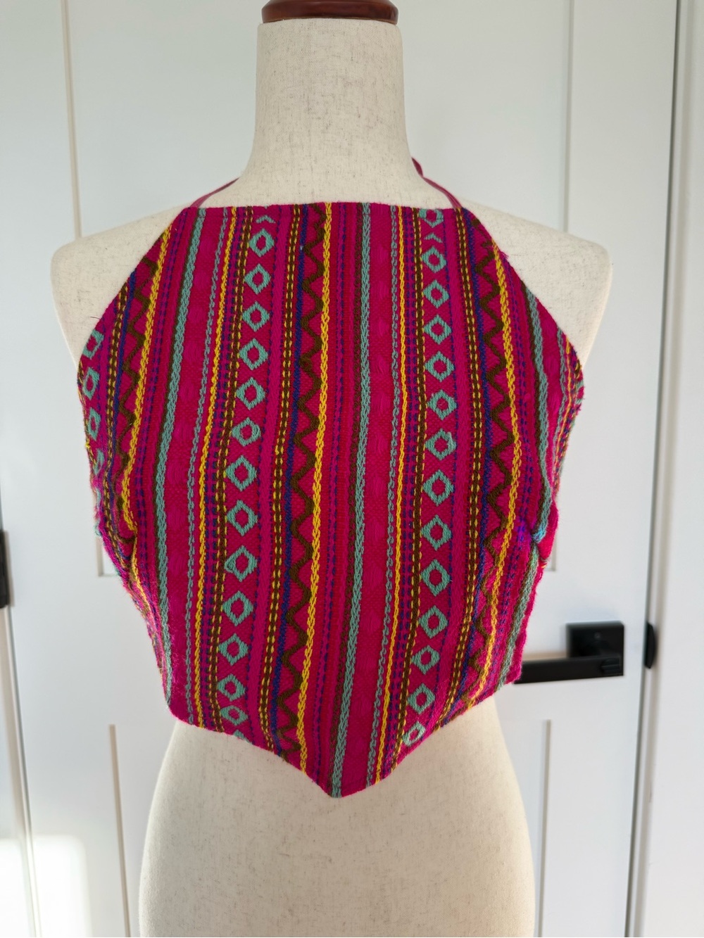 Embroidered Tied Bandana Crop Top Women's Medium/Large Hot Pink